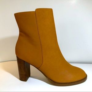 Sole Society buckskin boots